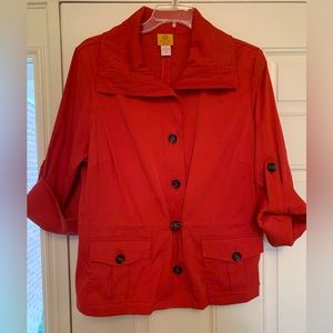 Jacket. 3/4 sleeves. Cinched at waist